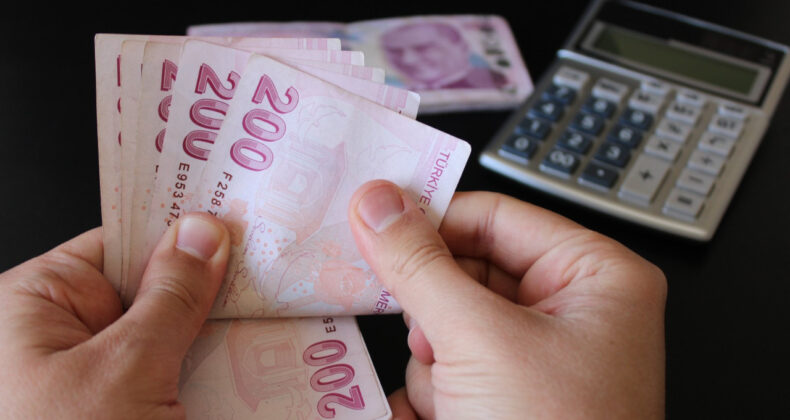 Takipteki Alacaklar Bir Yılda Sert Y&uuml;kseldi: 688 Milyar Liraya Dayandı