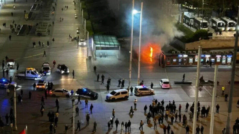 Taksim Metro İstasyonu’nda Yangın Paniği