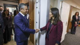 Takvim netleşti: &Ouml;zg&uuml;r &Ouml;zel'den ara se&ccedil;im turu