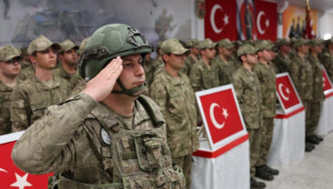 Tartışmalı bedelli askerlik &uuml;creti TBMM'de kabul edildi