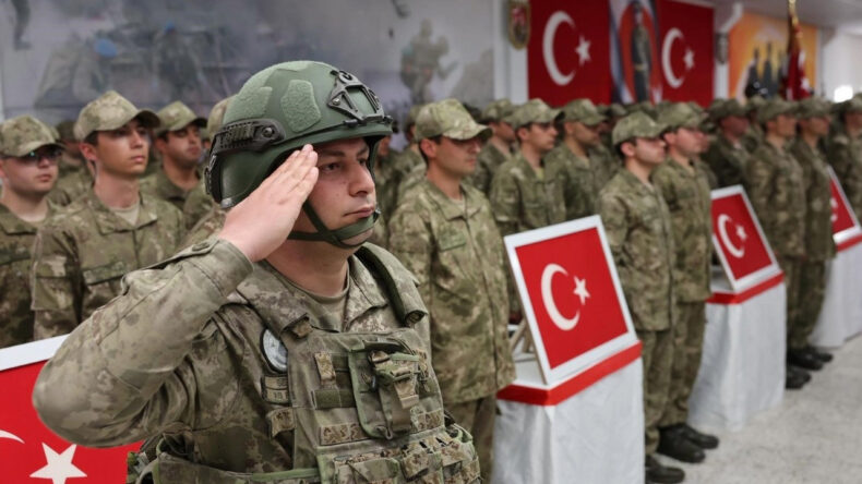 Tartışmalı bedelli askerlik &uuml;creti TBMM'de kabul edildi