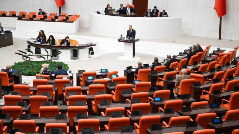 TBMM'de oybirliğiyle kabul edildi! Okul saldırıları i&ccedil;in komisyon kuruldu