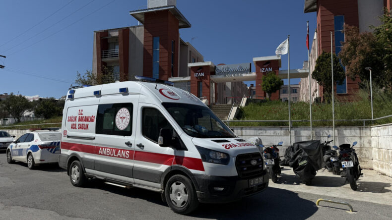 Teğmen evinde silahla vurulmuş halde &ouml;l&uuml; bulundu