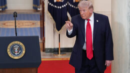 Trump, ABD'yi NATO'dan &ccedil;ıkarabilir mi?