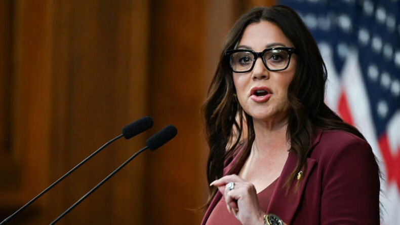 Trump, Bir Bakanı Daha G&ouml;nderiyor