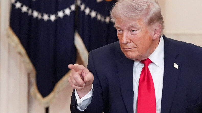 Trump, Bir Bakanı Daha G&ouml;revden Aldı