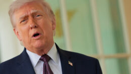 Trump, L&uuml;bnan Cumhurbaşkanı ile g&ouml;r&uuml;şt&uuml;