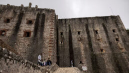 Turistik b&ouml;lgede facia: En az 30 &ouml;l&uuml;