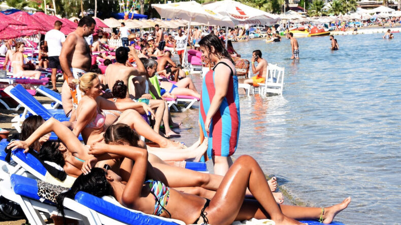 T&uuml;rk Lirası'ndaki değer kaybı İngilizleri resmen sevindirdi