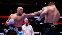 Tyson Fury ringlere galibiyetle döndü, Anthony Joshua'ya çağrı yaptı