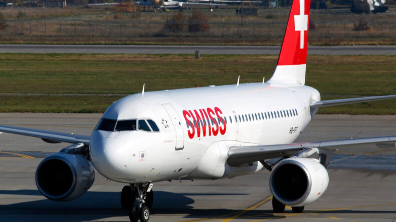 U&ccedil;ak alev aldı: &Ccedil;ok sayıda yaralı var