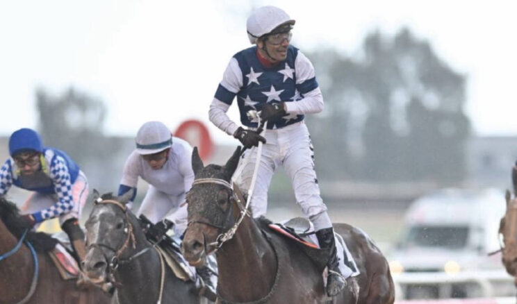 Usta Jokey Selim Kaya, Akdeniz Derbisi'ni Depper Man'le Kazandı