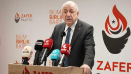 &Uuml;mit &Ouml;zdağ: T&uuml;rkiye Y&uuml;zyılı değil, Makarna Y&uuml;zyılı