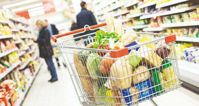 Vatandaş gıdadan daha fazla kısacak