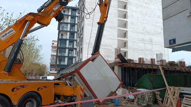 Vincin kolu kırıldı: 3 iş&ccedil;i yaralandı