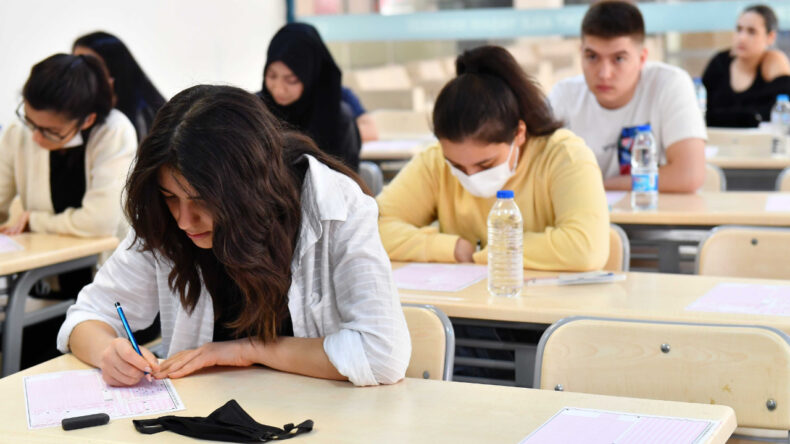 YKS&rsquo;ye başvuru 1 milyon azaldı