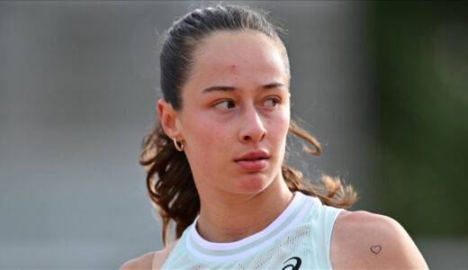 Zeynep S&ouml;nmez, d&uuml;nya 8 numarasını 2-0'la eledi
