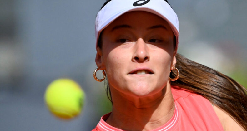 Zeynep S&ouml;nmez, Madrid'de &ccedil;iftlerde elendi